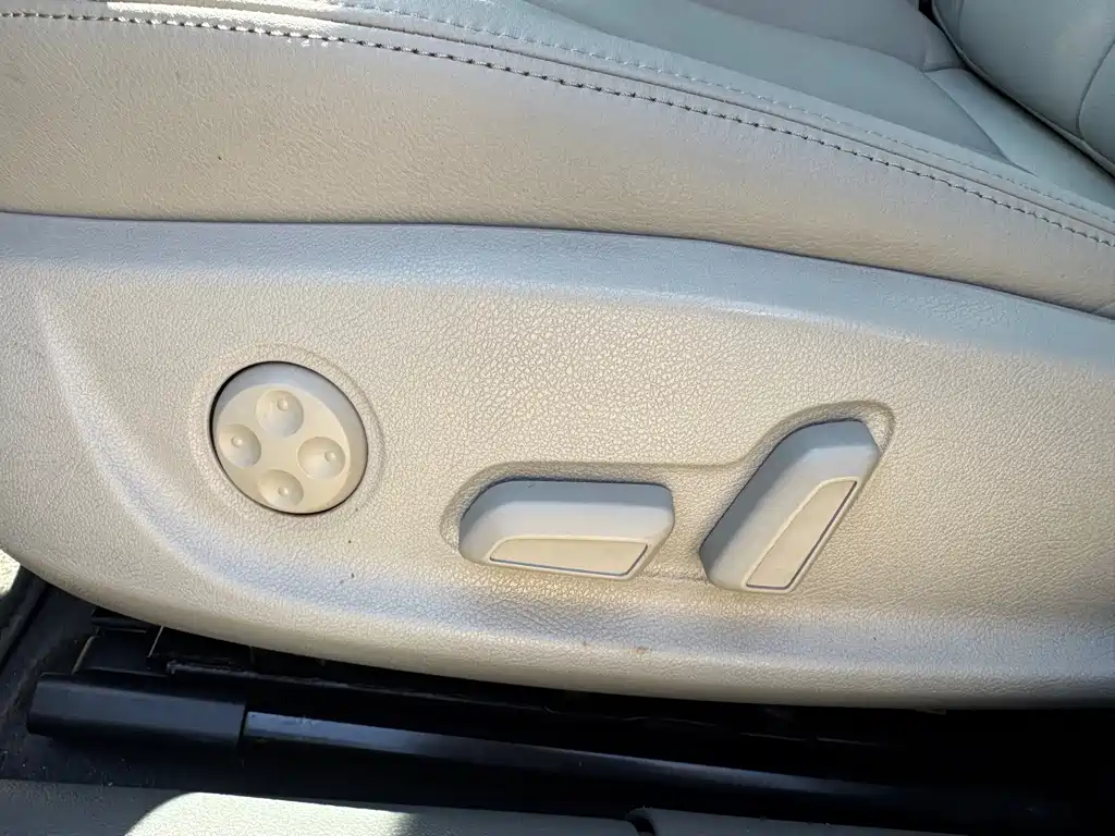 Audi A6L — миниатюра 16