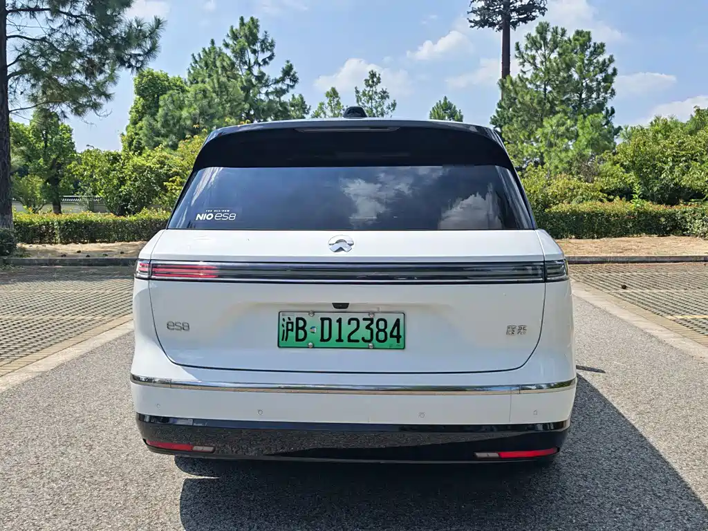NIO ES8 — миниатюра 23