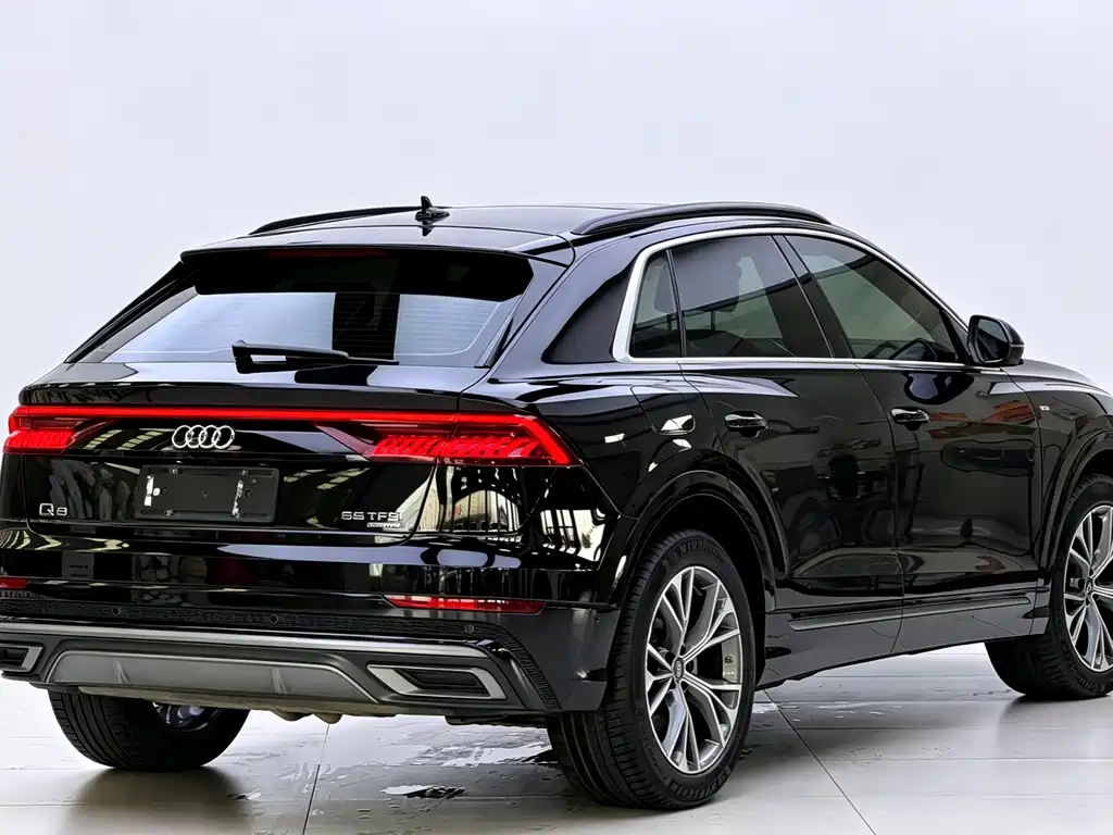 Audi Q8 — миниатюра 3