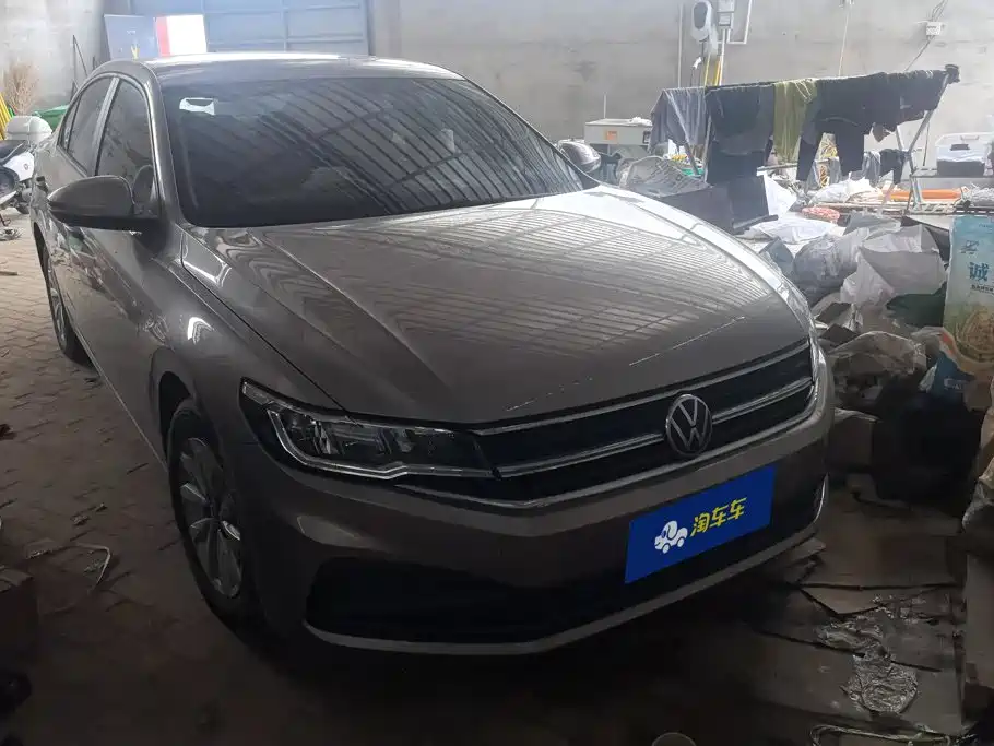 Volkswagen Bora — миниатюра 2