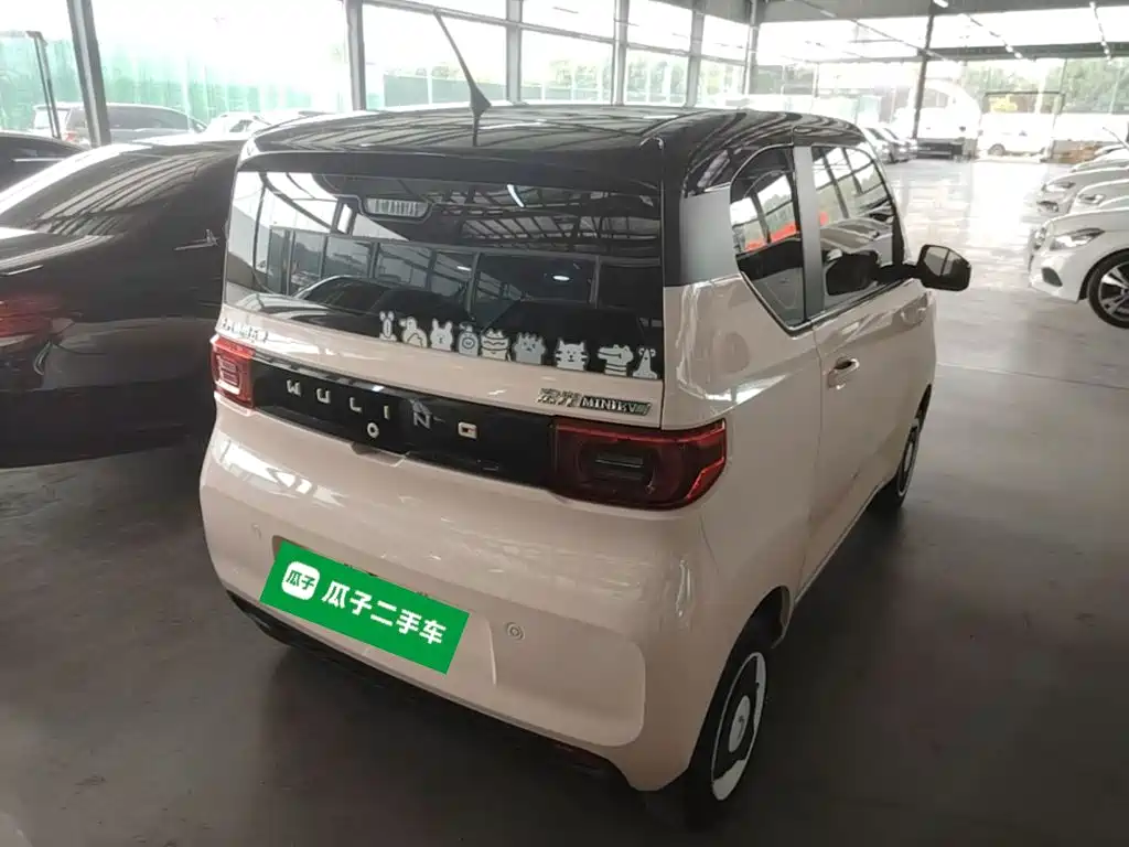 Wuling MINIEV — миниатюра 7