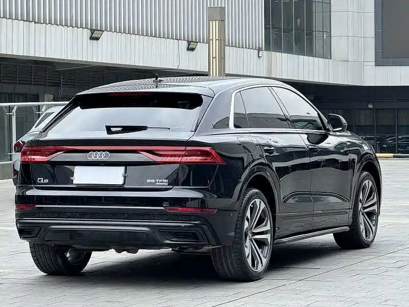 Audi Q8 — миниатюра 11