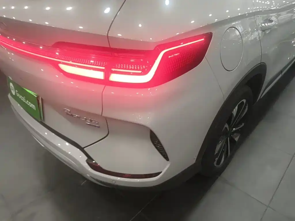 BYD PLUS New Energy — миниатюра 8