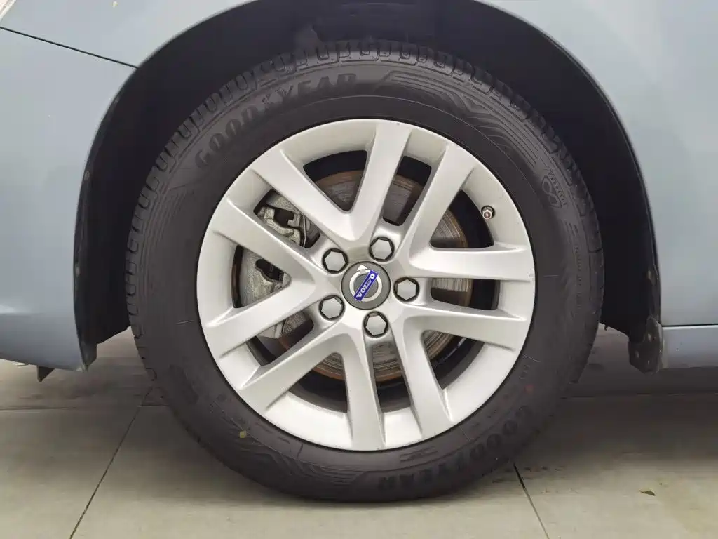Volvo S60 — миниатюра 17