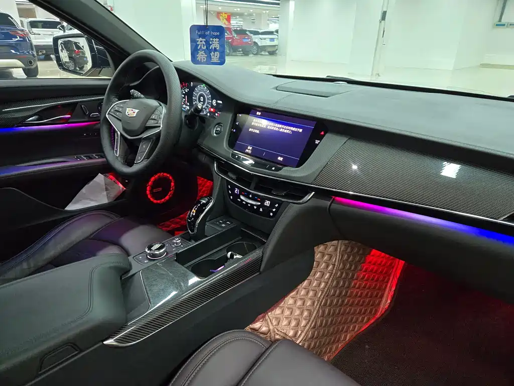 Cadillac CT6 — миниатюра 5