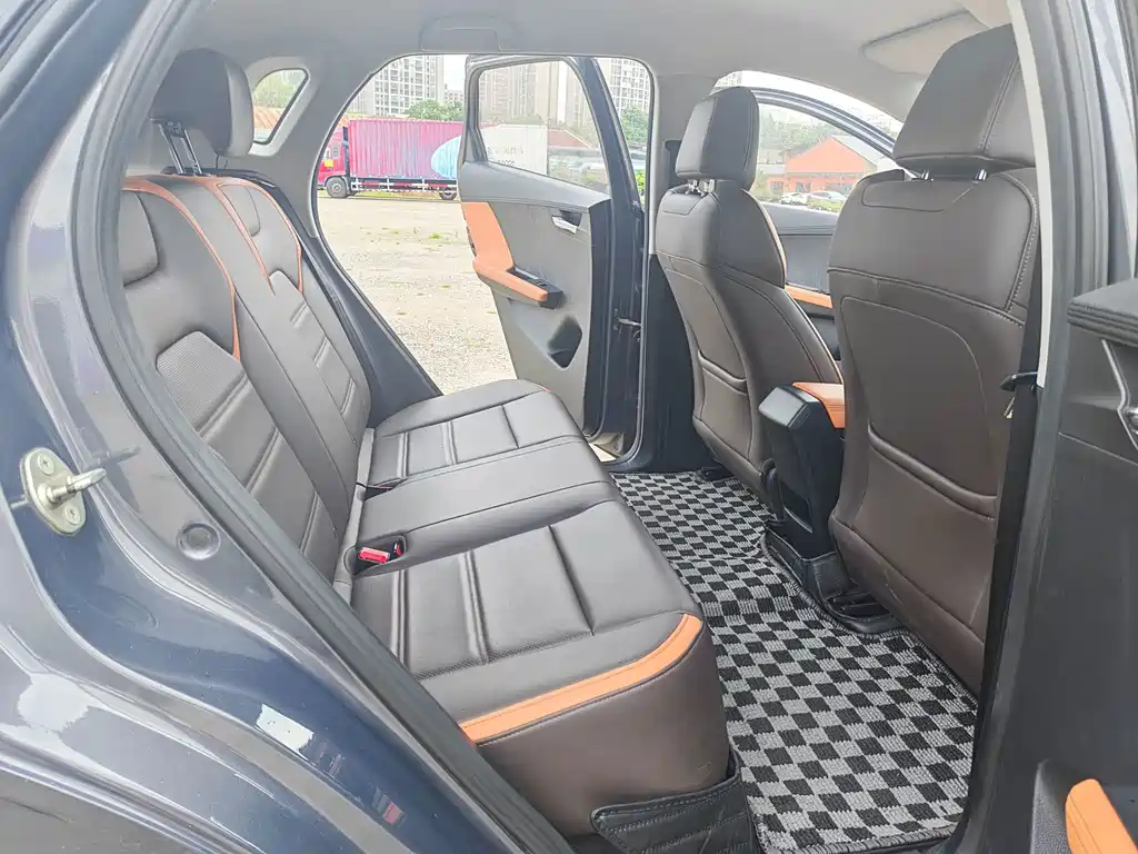 BYD e2 — миниатюра 10