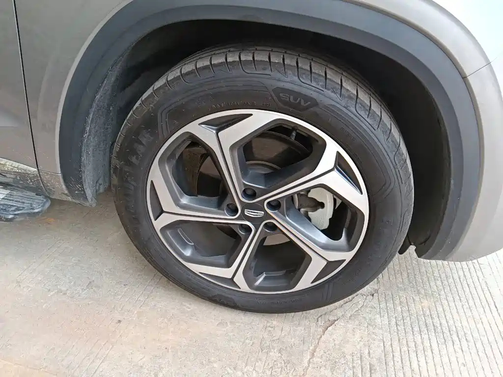 Geely Xingyue L — миниатюра 24