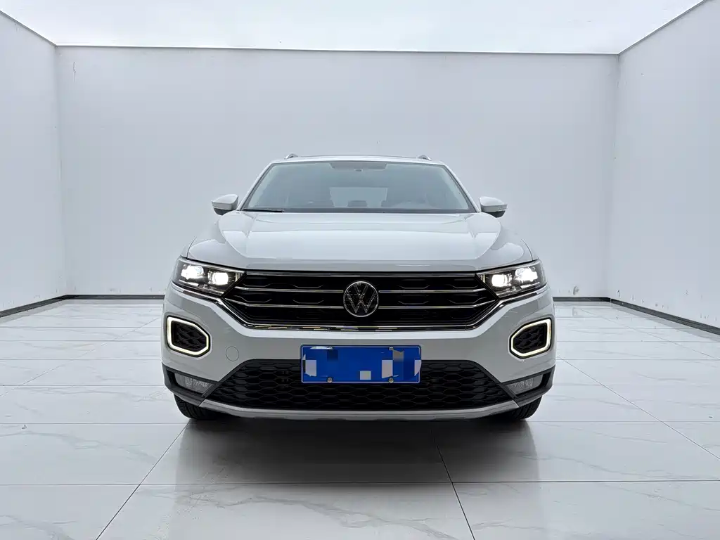 Volkswagen T-Roc — миниатюра 2