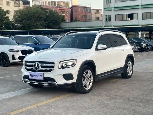 MERCEDES-BENZ  GLB 2021