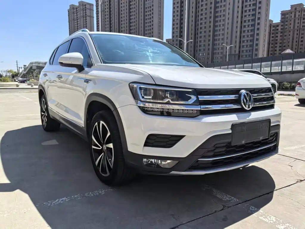 Volkswagen Tharu — миниатюра 3