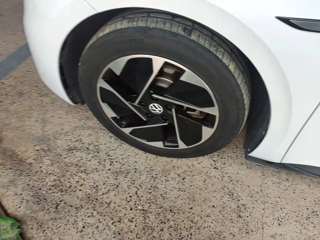 Volkswagen ID.3 — миниатюра 23