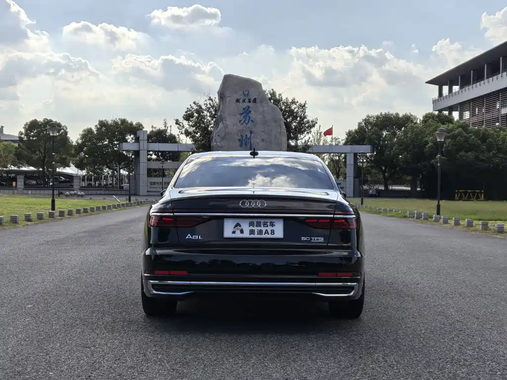 Audi A8 — миниатюра 16