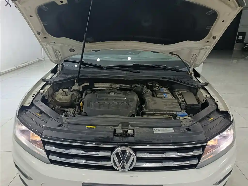 Volkswagen Tiguan L — миниатюра 13
