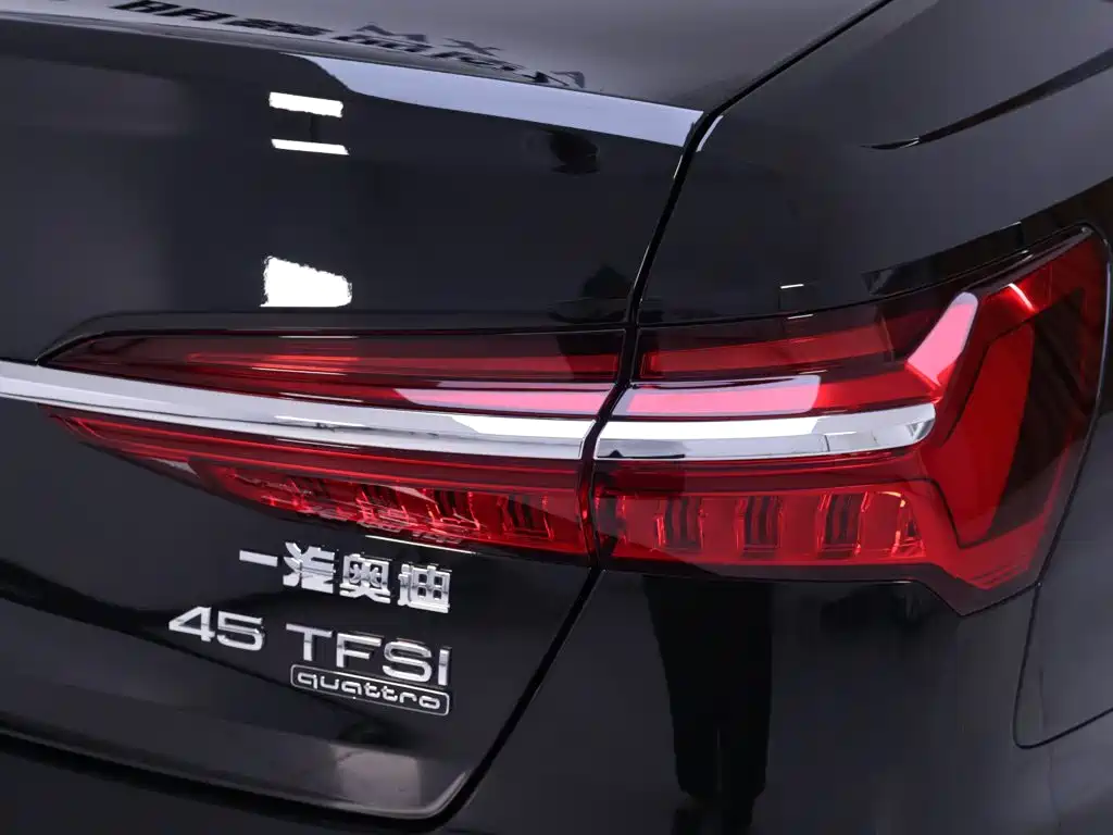 Audi A6L — миниатюра 9