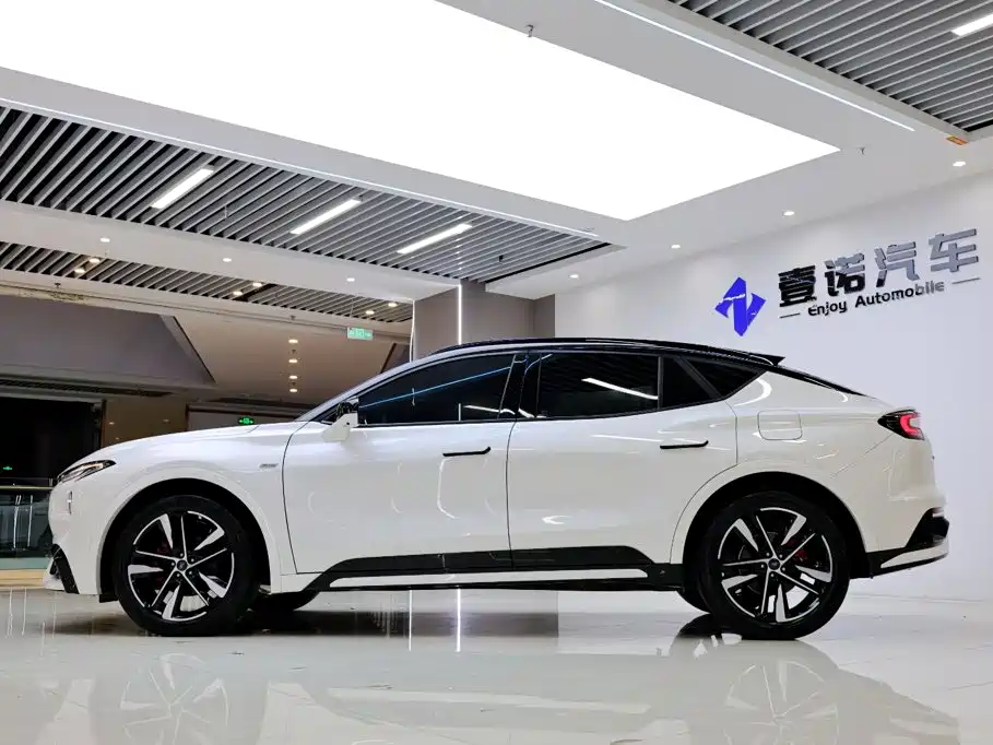 Ford Evos — миниатюра 3
