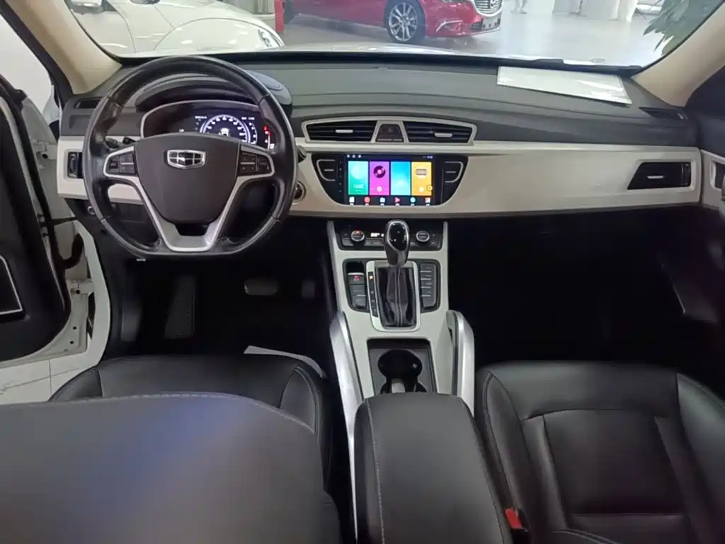 Geely Boyue — миниатюра 10