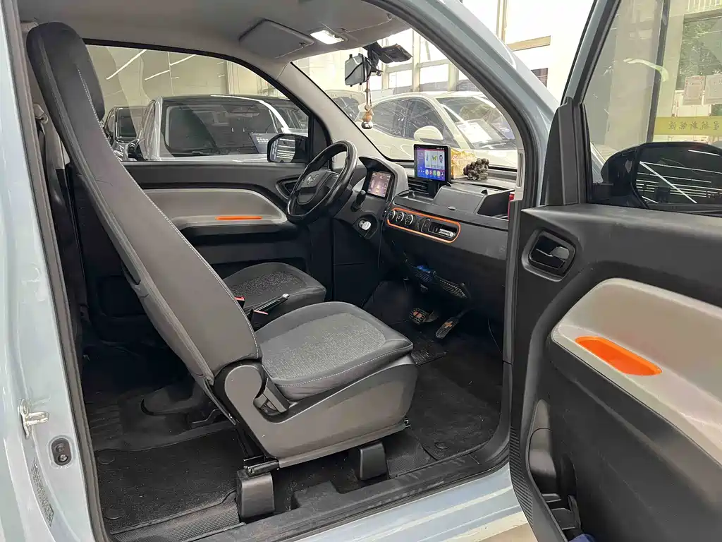 Wuling MINIEV — миниатюра 12