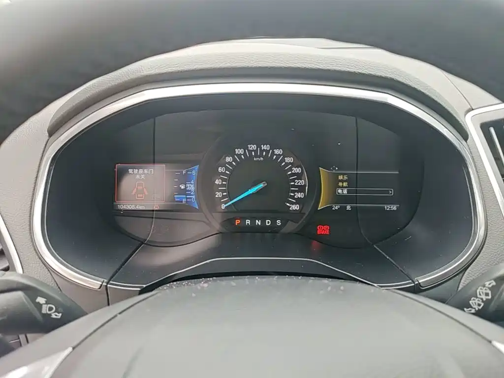 Ford Edge — миниатюра 12