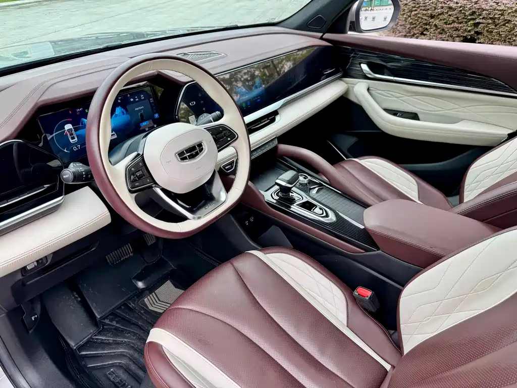 Geely Xingyue L — миниатюра 10