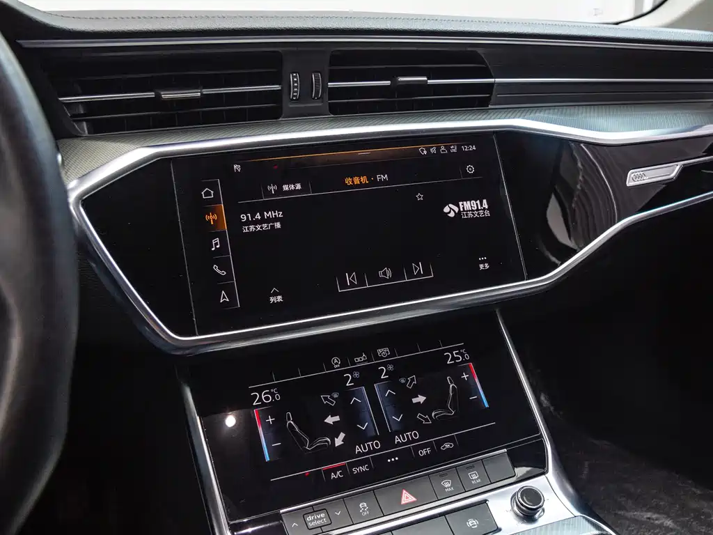 Audi A6L — миниатюра 8