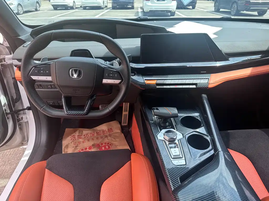 Changan UNI-V — миниатюра 12