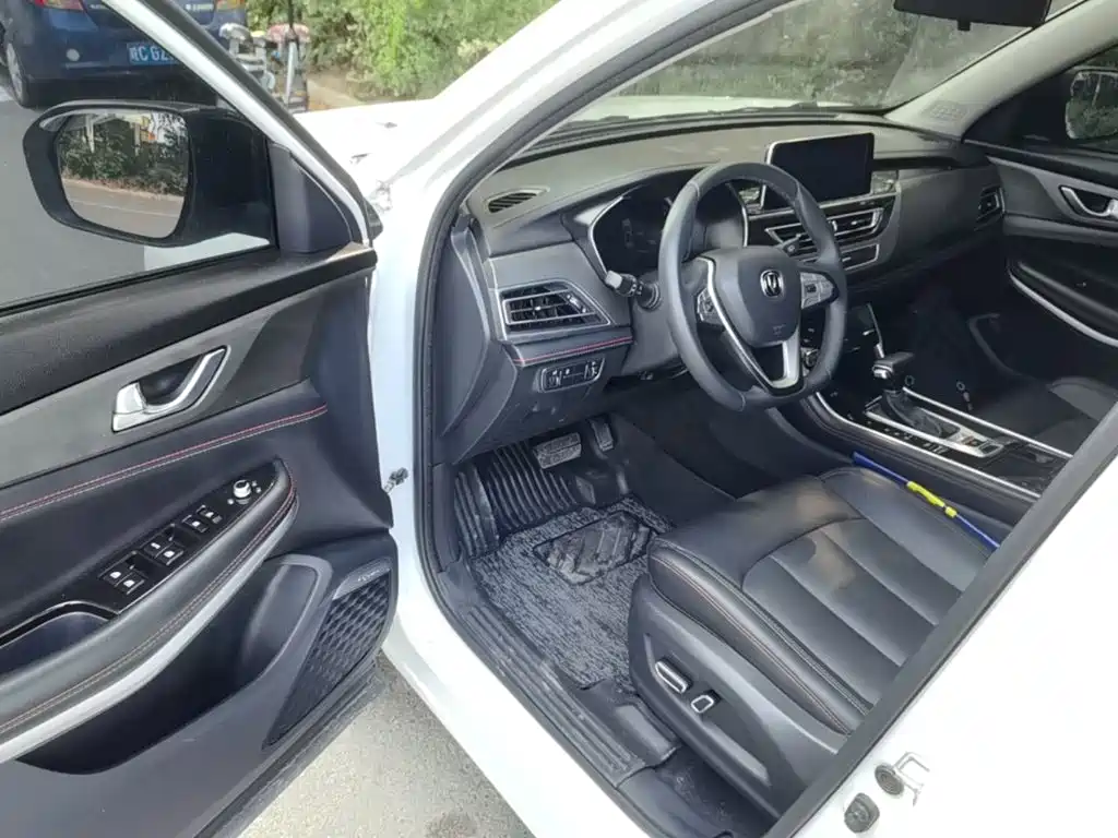 Changan CS75 — миниатюра 16