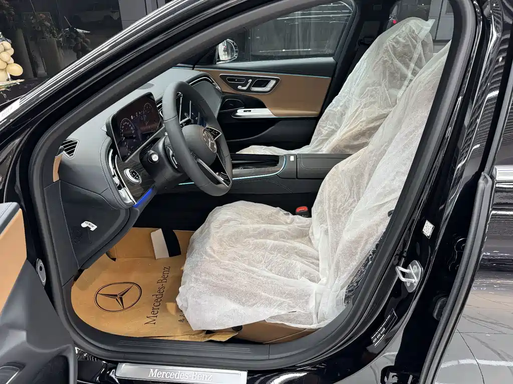 Mercedes-Benz E-Class E 2026 E 260 L