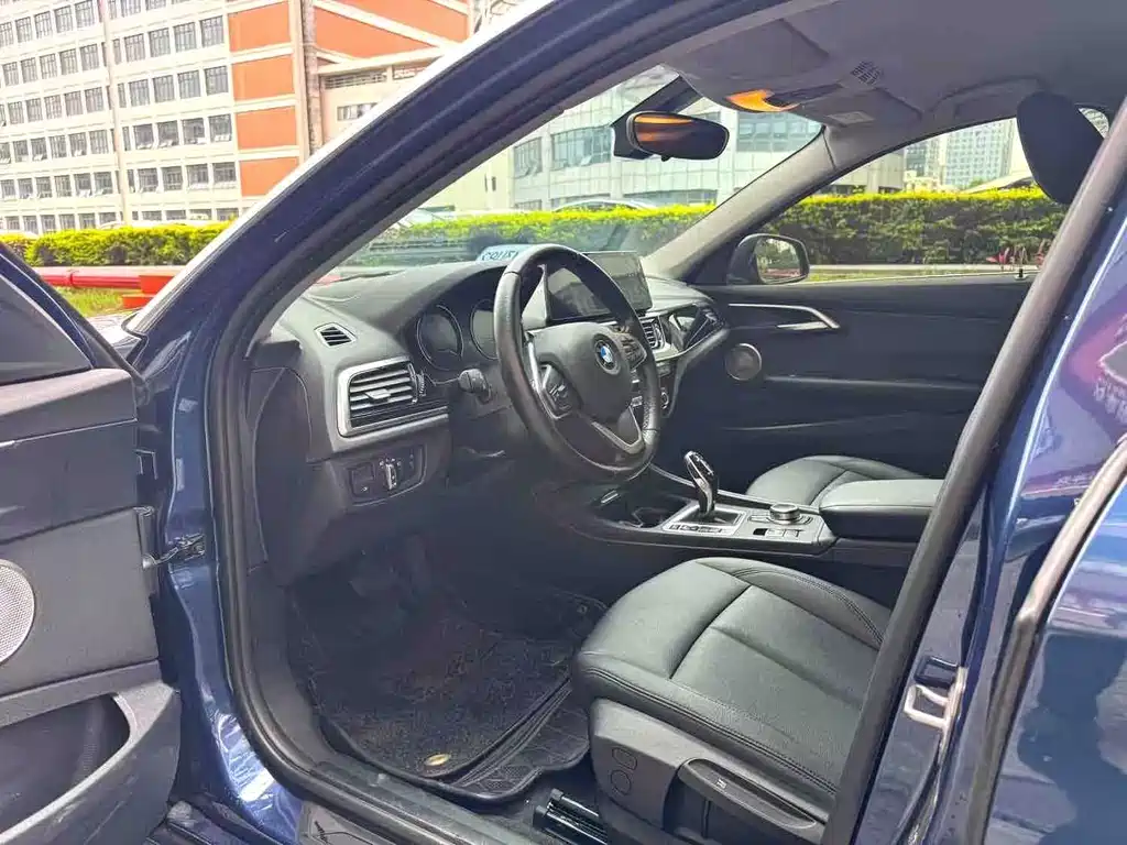 BMW 1 Series — миниатюра 5