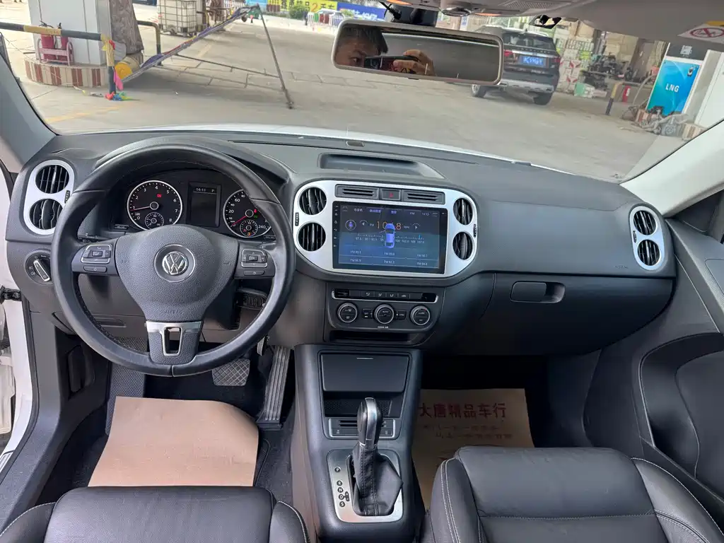Volkswagen Tiguan — миниатюра 10