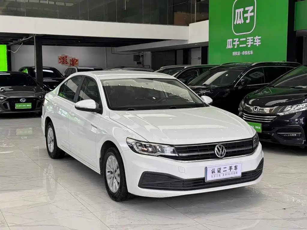 Volkswagen Bora — миниатюра 4