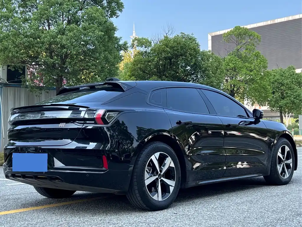 ZEEKR EXTREME KRYPTON 001