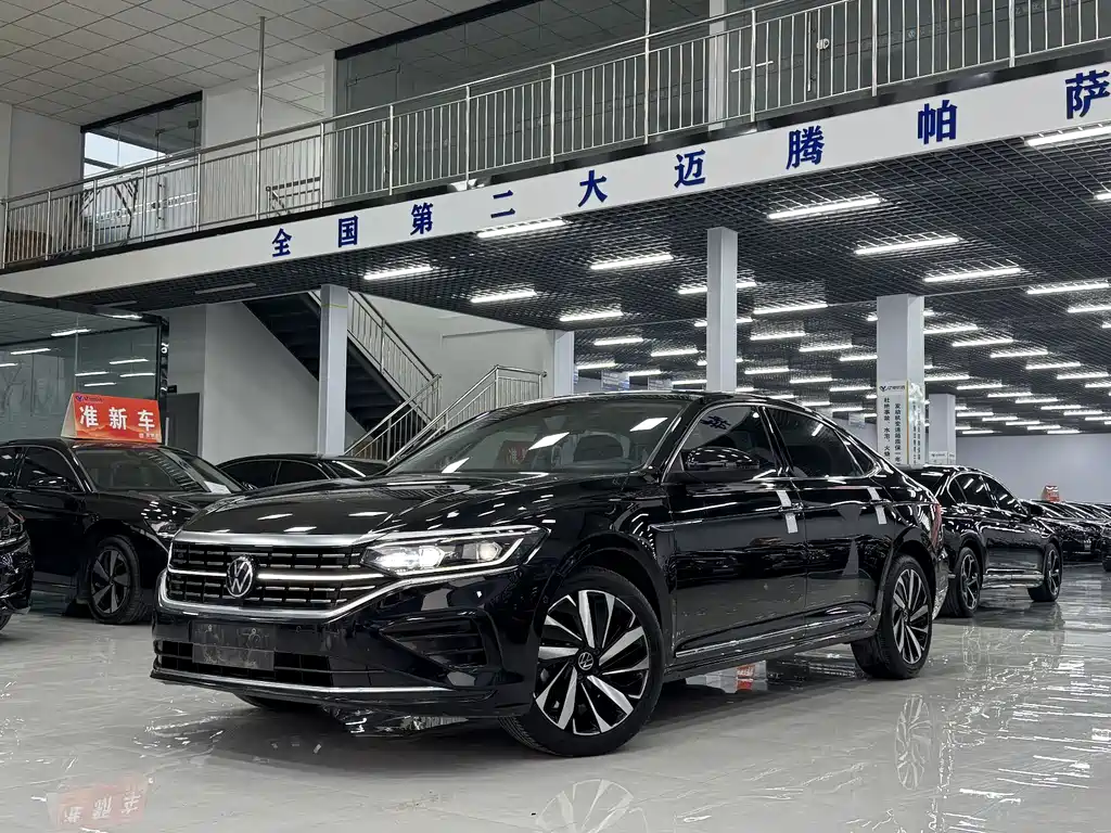 Volkswagen Passat 2023