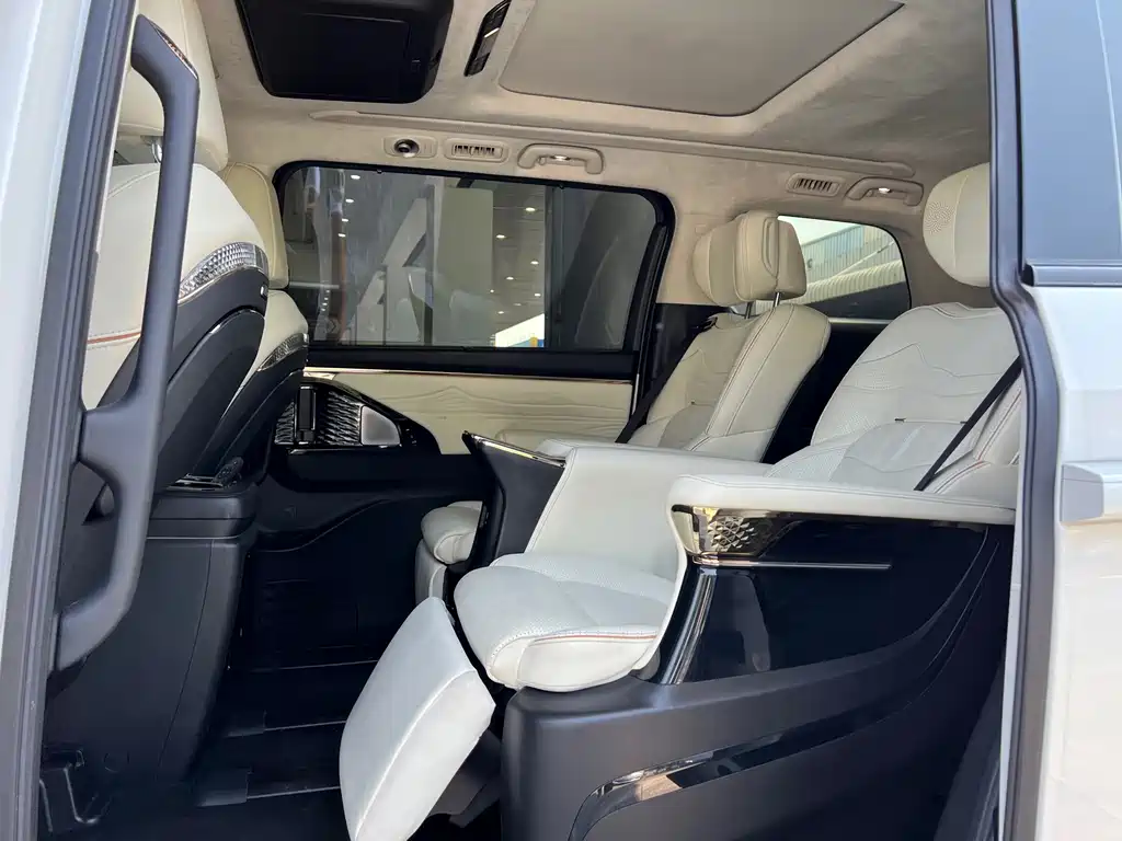 GAC Motor Trumpchi E9 — миниатюра 5