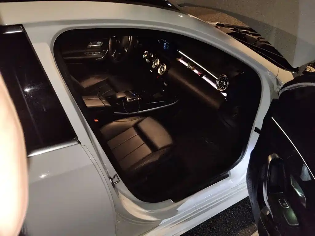 Mercedes-Benz A-Class — миниатюра 20