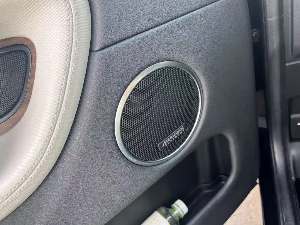 Land Rover Discovery Sport — миниатюра 4