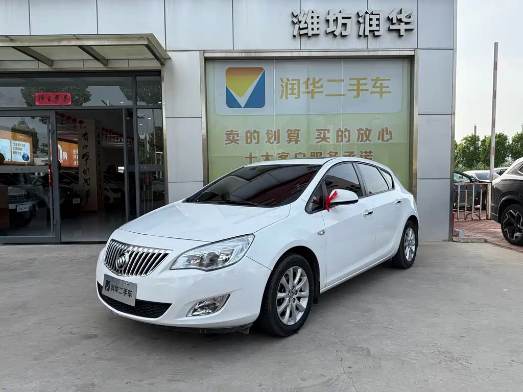 Buick Excelle 2014