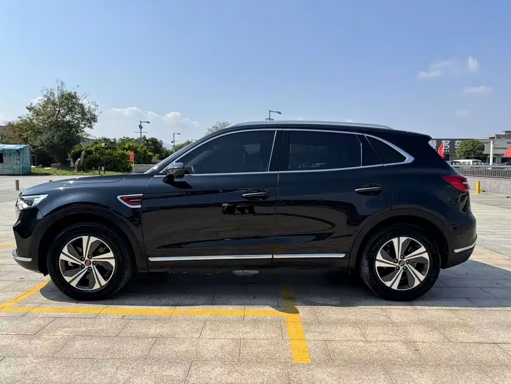 Hongqi Hongqi HS5 — миниатюра 4