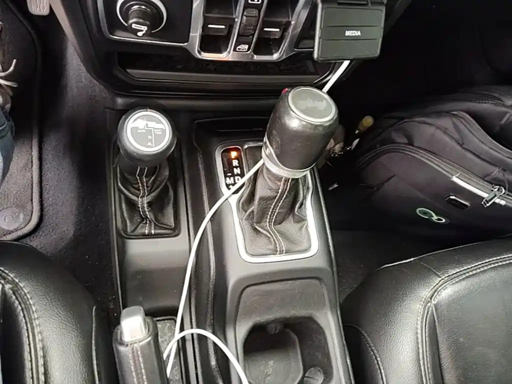 Jeep Wrangler — миниатюра 14