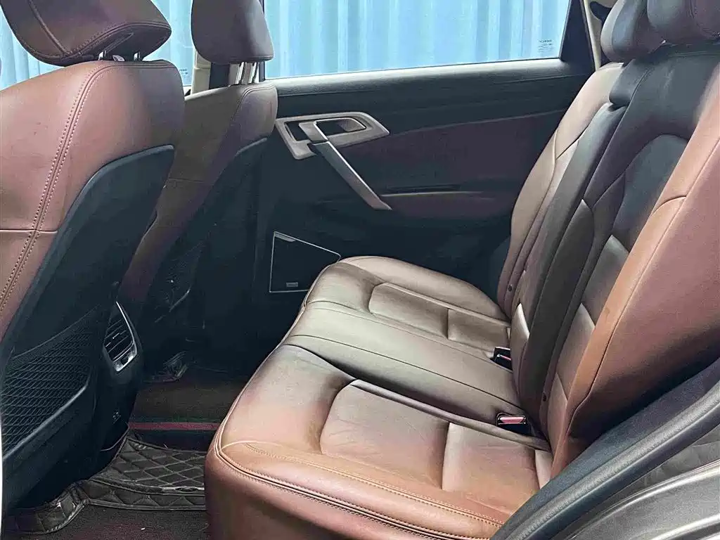 Geely Boyue — миниатюра 6