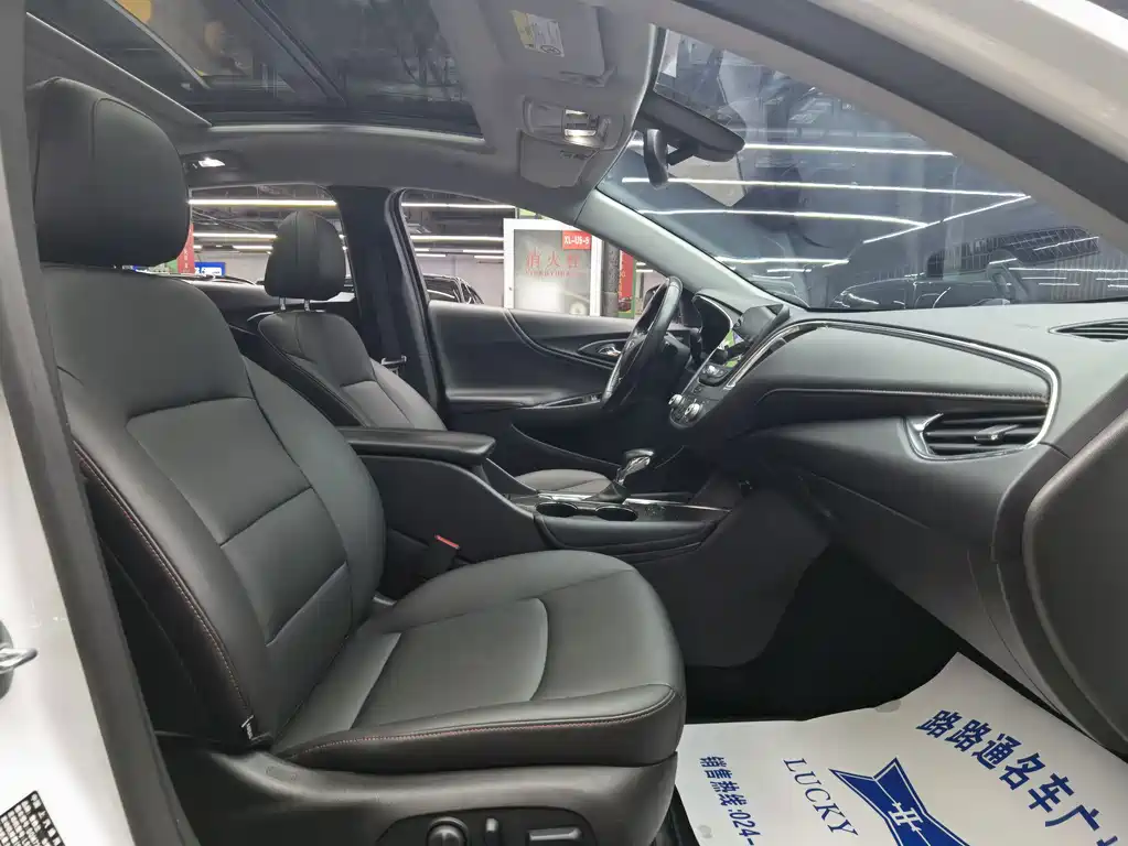 Chevrolet Malibu XL — миниатюра 8