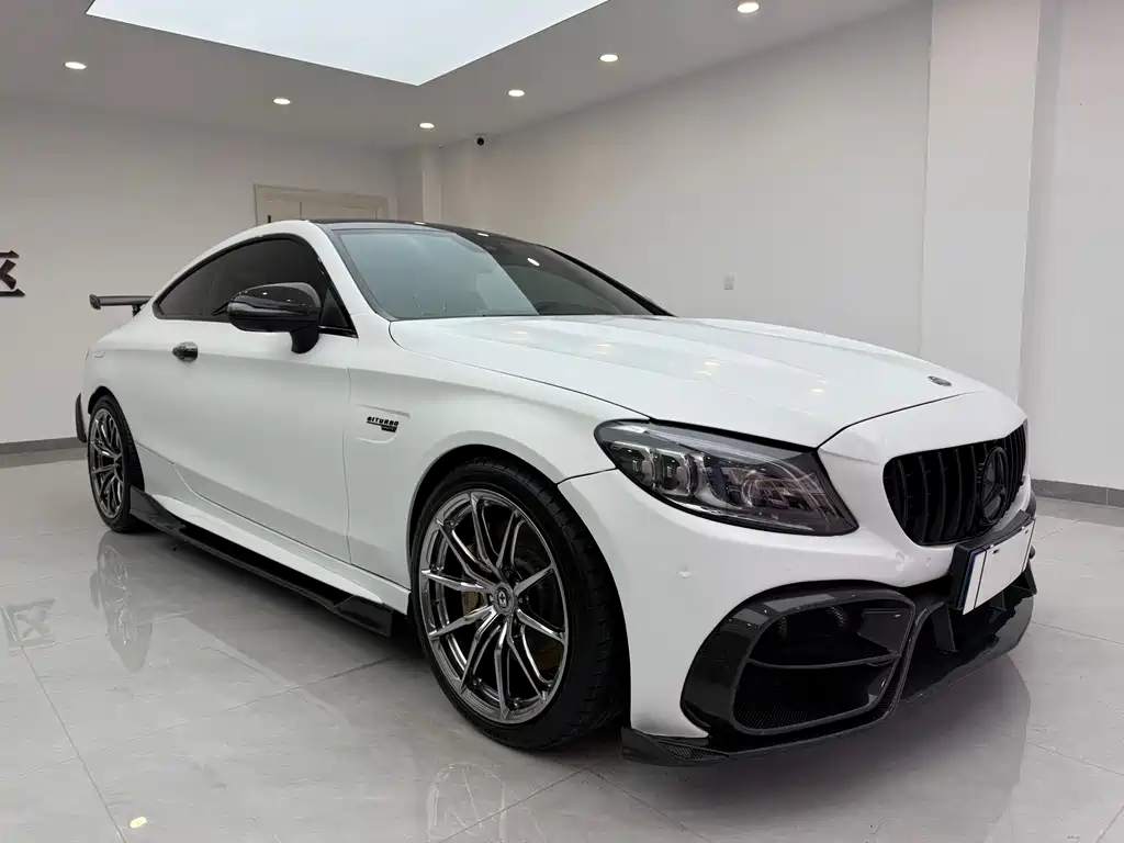 MERCEDES-BENZ C CLASS AMG
