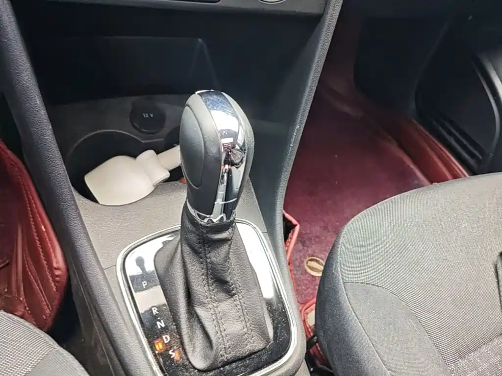 Volkswagen Polo — миниатюра 14