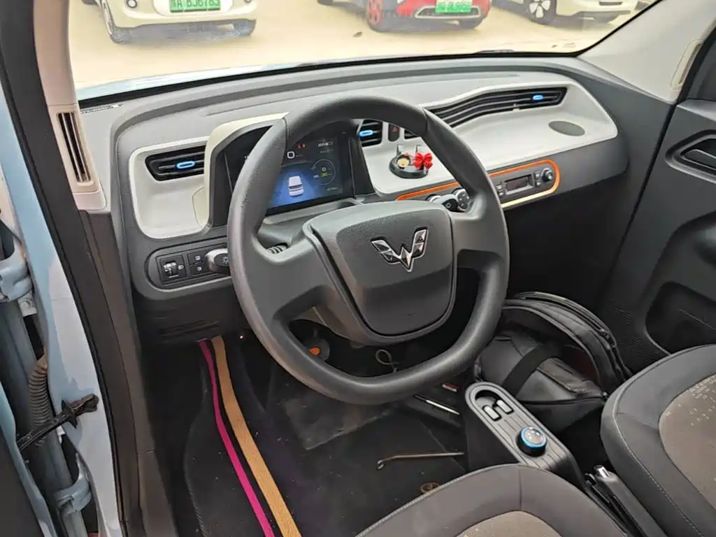 Wuling MINIEV — миниатюра 11