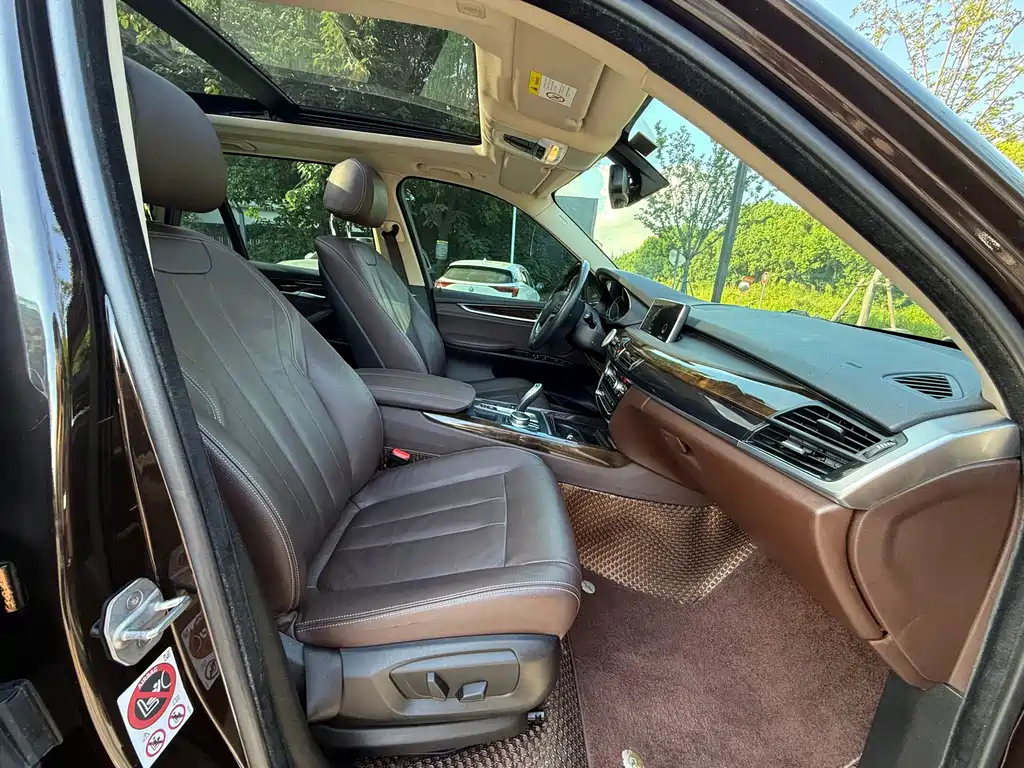 BMW X5 (Import) — миниатюра 14