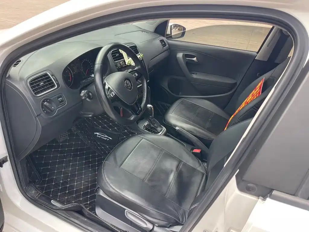 Volkswagen Polo — миниатюра 9