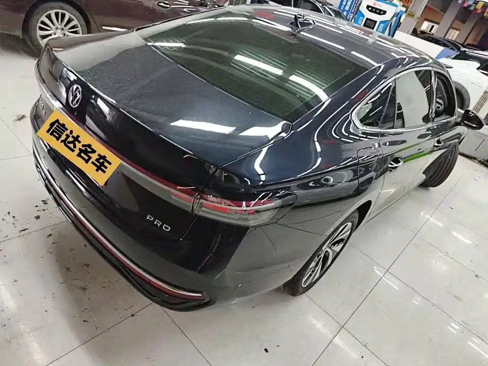 Volkswagen Passat — миниатюра 9