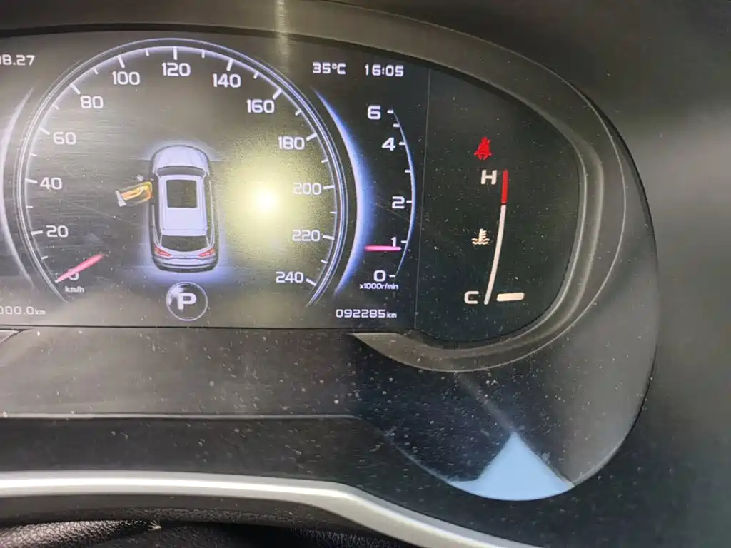 Geely Boyue — миниатюра 12