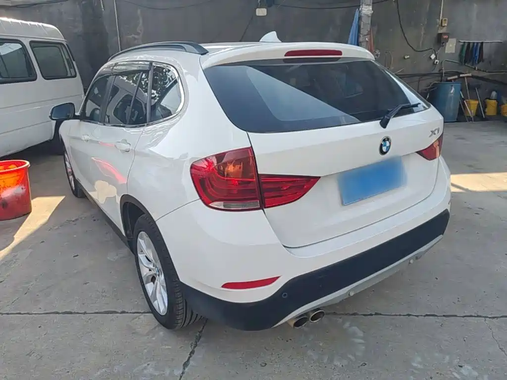 BMW X1 — миниатюра 5