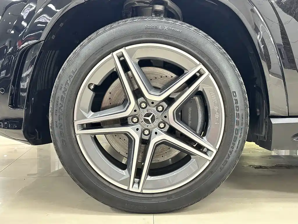 Mercedes-Benz GLS — миниатюра 31
