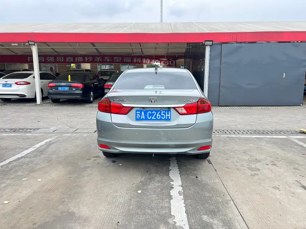 Honda City — миниатюра 17